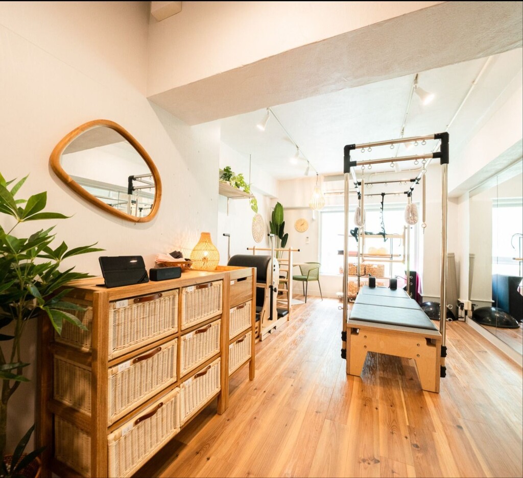 COCOLANCE 中野駅北口店